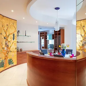 https://spazio-napoletano-by-starguest.hotels-amalfi.com