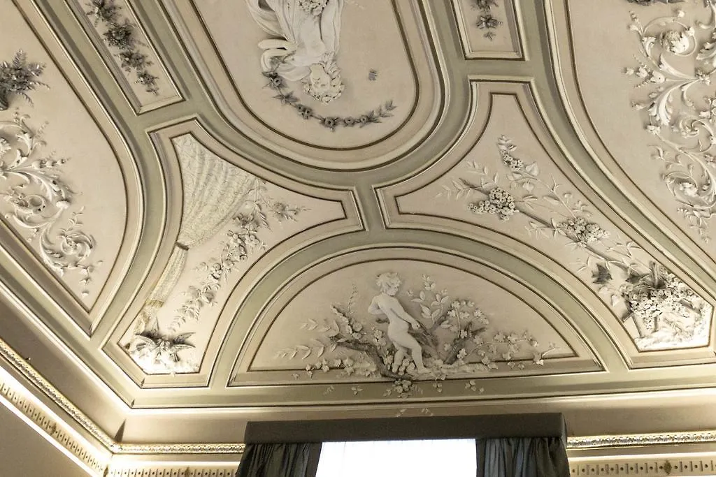 Duca di Sarro le Suites Aeroporto di Catania Fontana Rossa