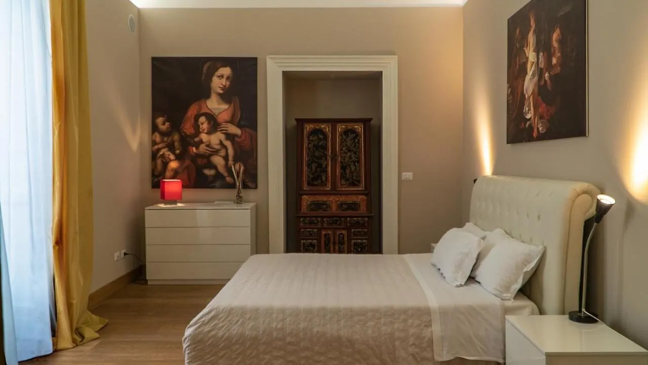 Apartment Duca Di Sarro Le Suites Catania Italy
